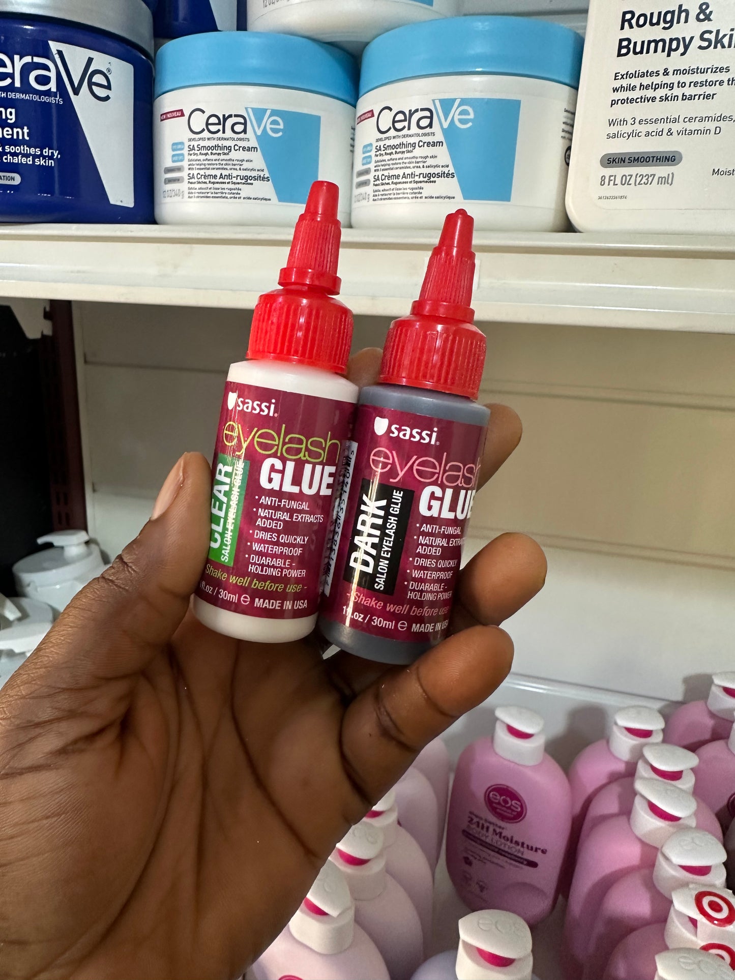 Sassi Eyelash Glue