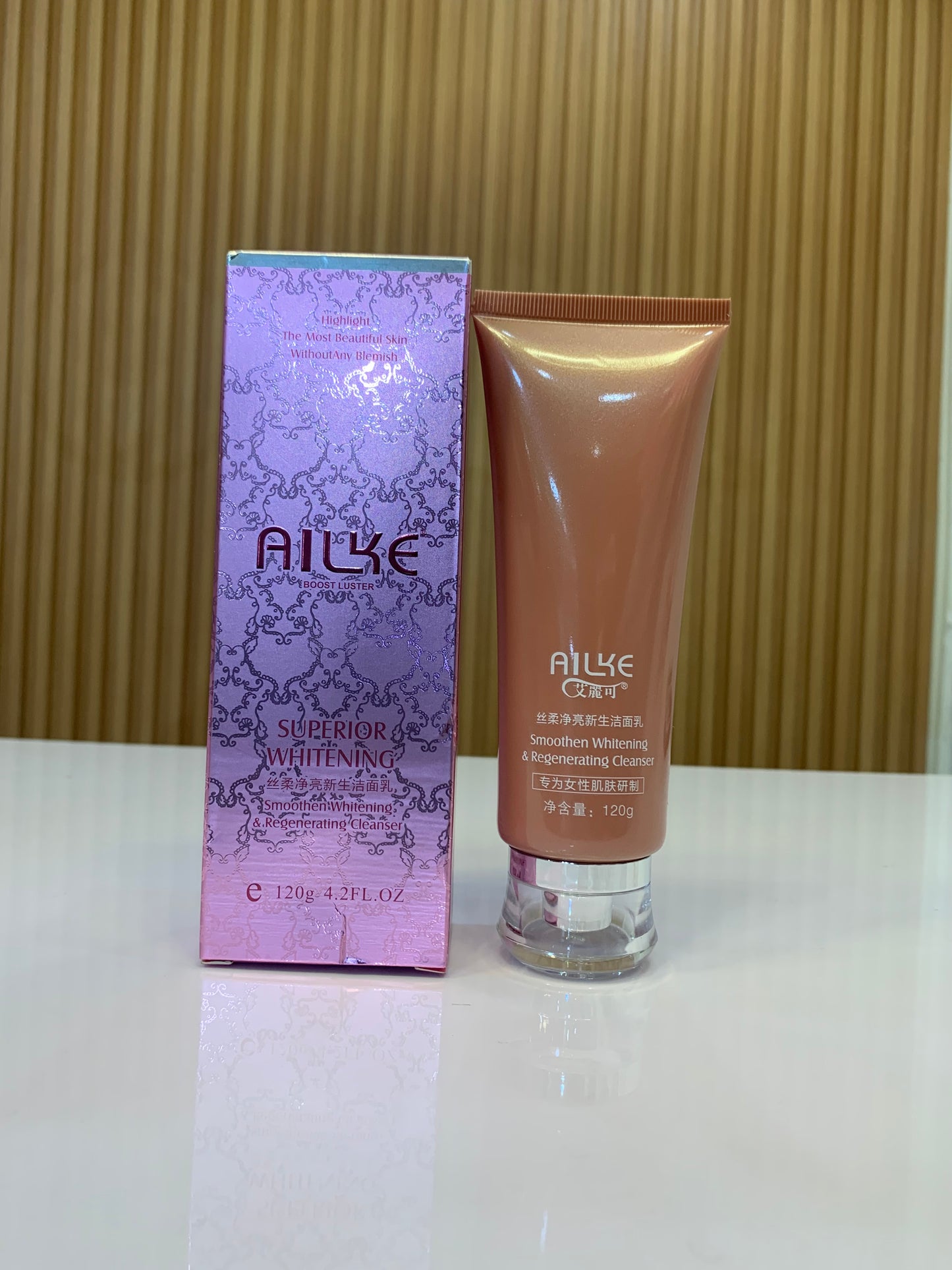 AILKE Whitenning Cleanser