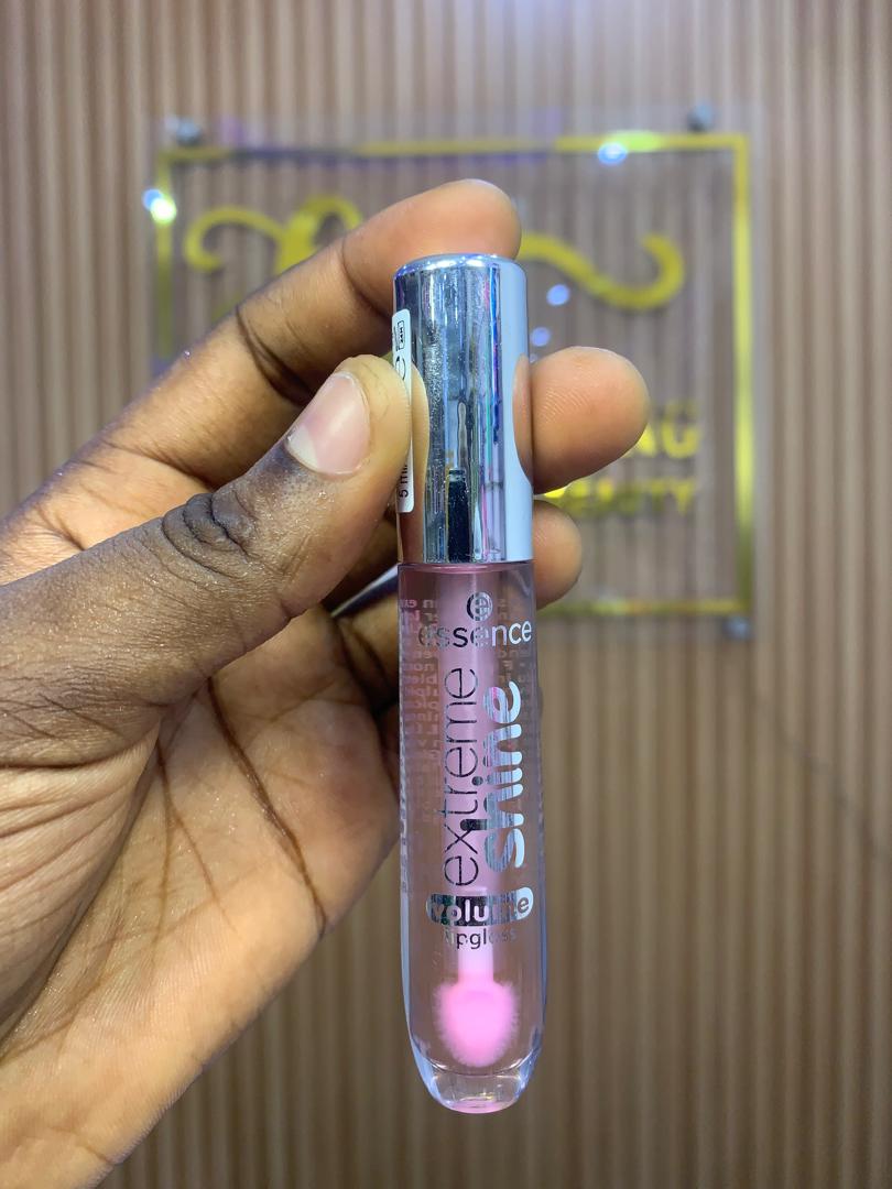 Essence Extreme Shine Volume Lipgloss