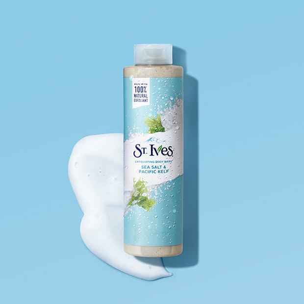 ST. IVES EXFOLIATING BODY WASH SEA SALT & PACIFIC KELP