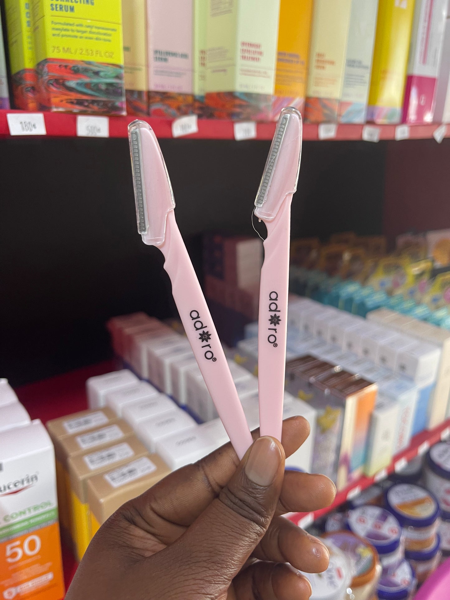 Adoro Brow and Face blade