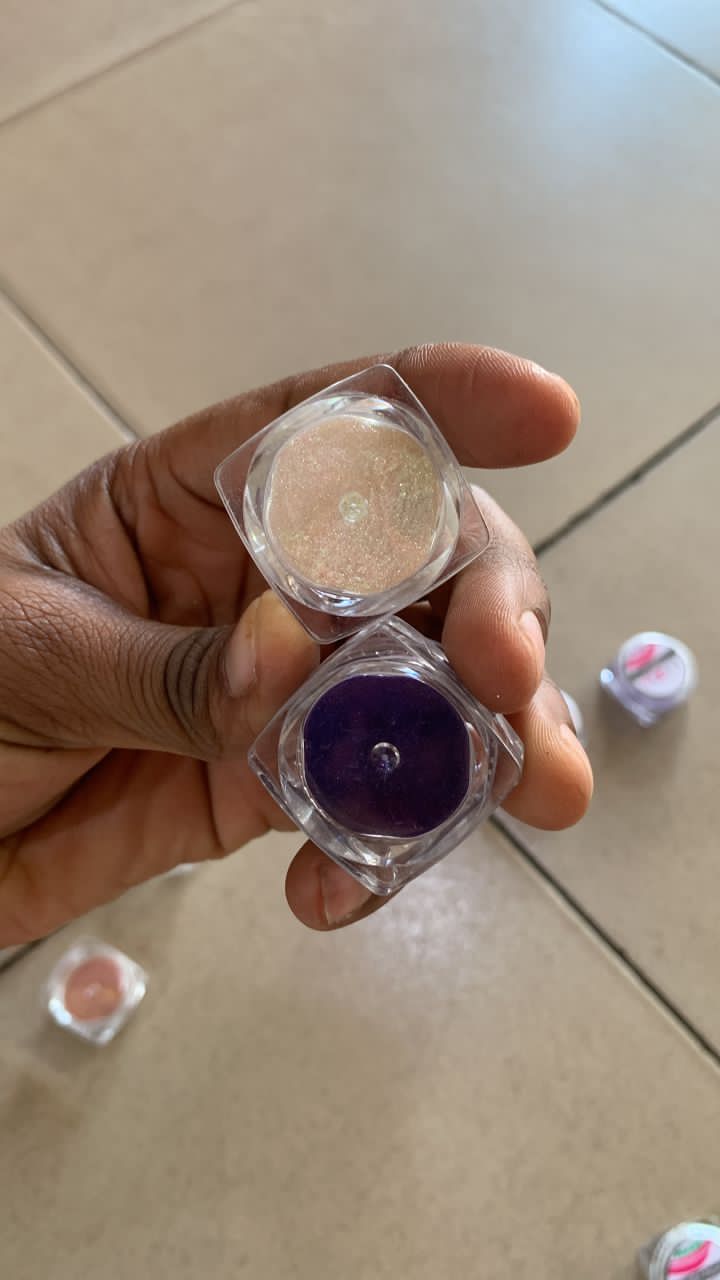 Luzta Pigments