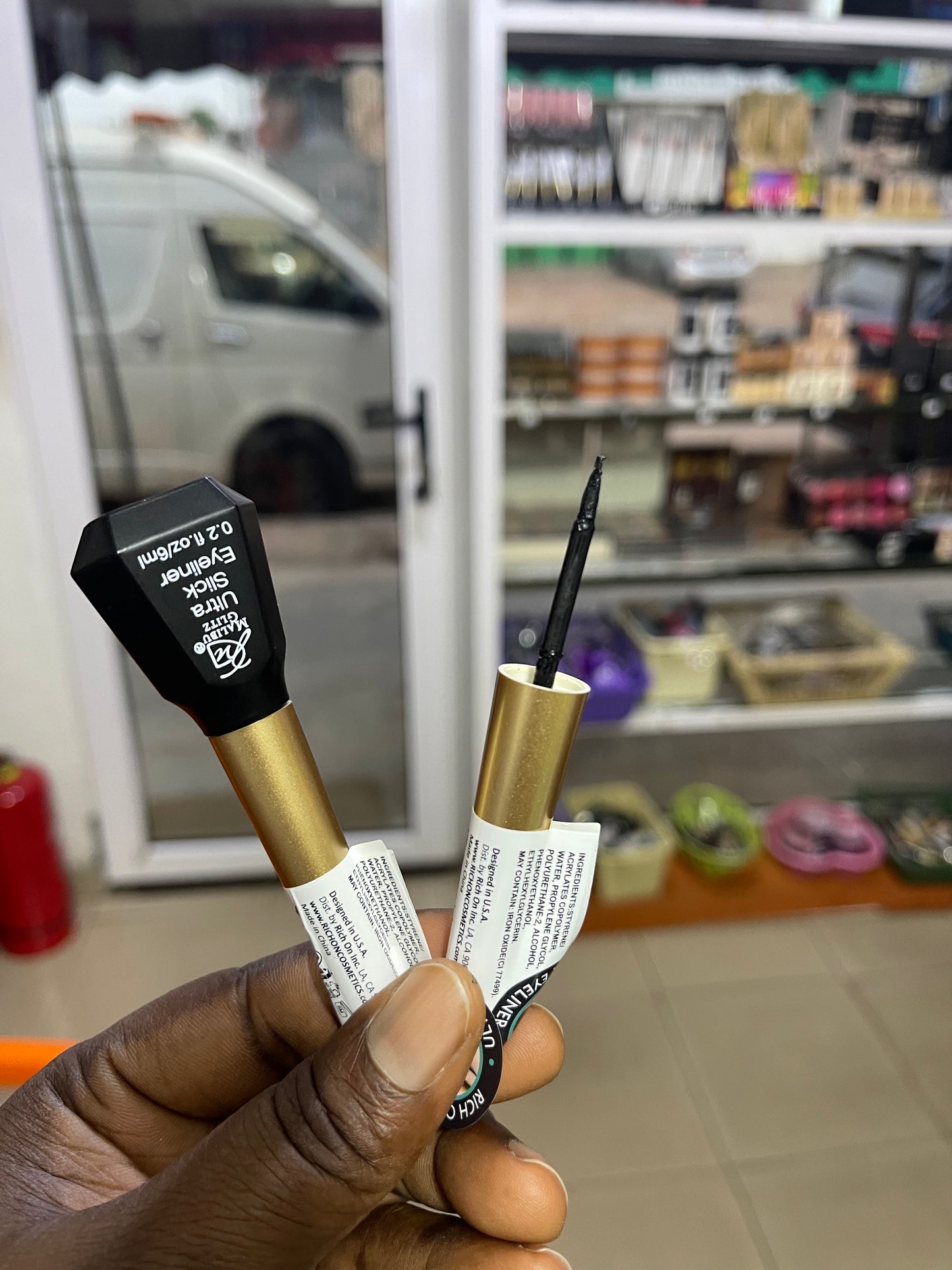 Malibu Ultra Slick Liquid Eyeliner