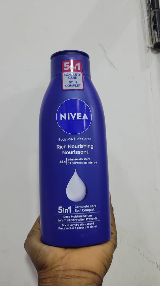 Nivea Rich Nourishing Lotion