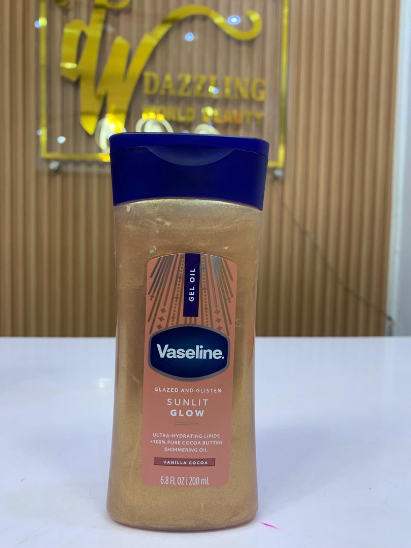 Vaseline Shimmering Body Oil
