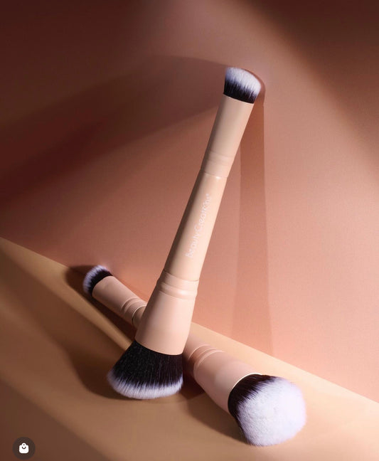 Beauty Creations Snatch and Sculpt Brush
